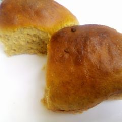 A picture of Garlic Brown buns.