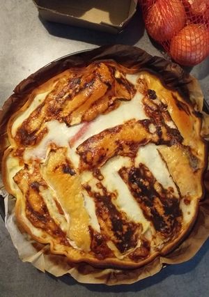 Une photo de Quiche pomme de terre, bacon et camembert