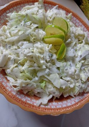 عکسی از دستور سالاد کلم