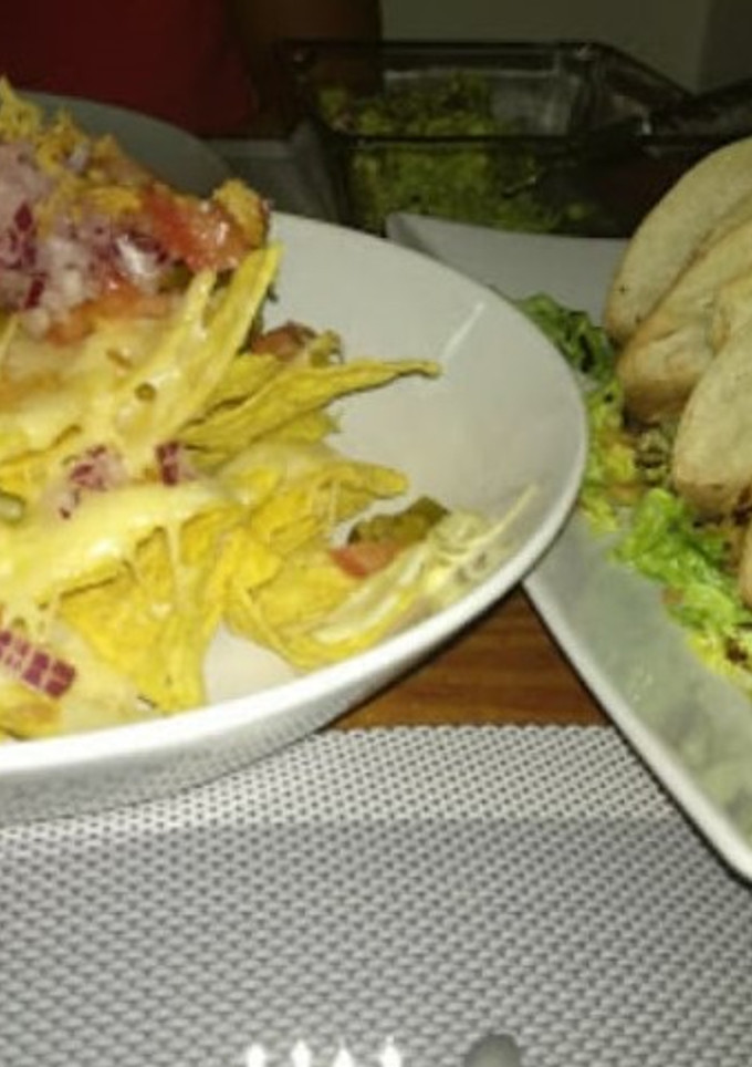 Una foto de Nachos y tortitas