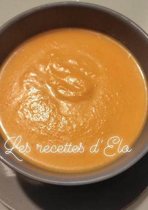 Une photo de Soupe carotte / lait de coco au Cookeo