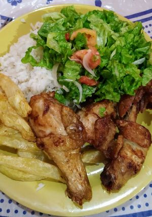 Una foto de Chicharrón de pollo