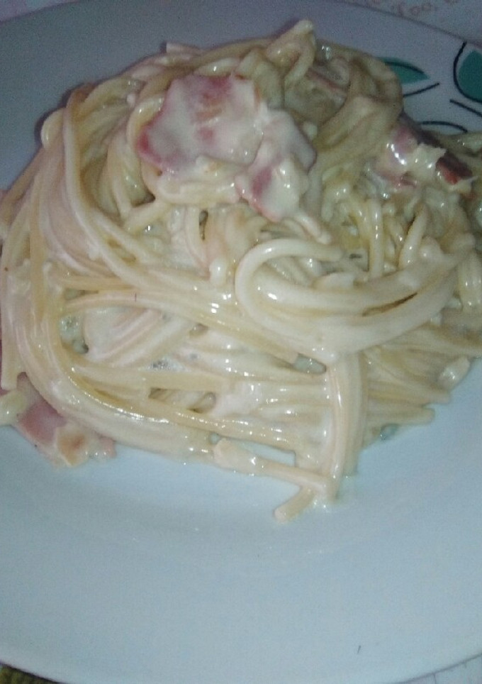 Una foto de Espaguetis al roquefort