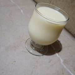 Mango Banana Smoothie A picture of Mango Banana Smoothie.