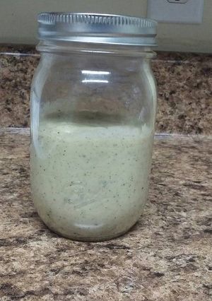 A picture of Homemade Condensed Cream of Chicken Soup.