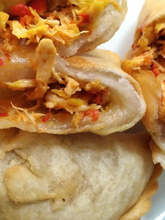 Foto resep Cireng isi Ayam Suwir Mercon