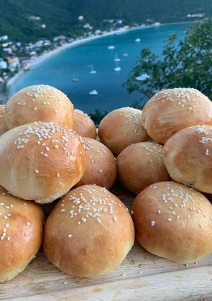 A picture of Brioche Burger Buns.