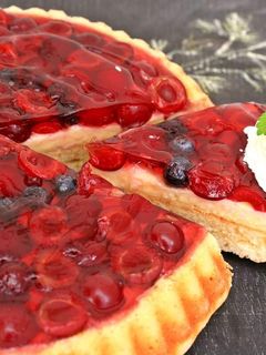 Gyümölcstorta recept fotója