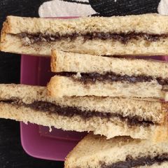 A picture of Chocolate peanut butter sandwich.