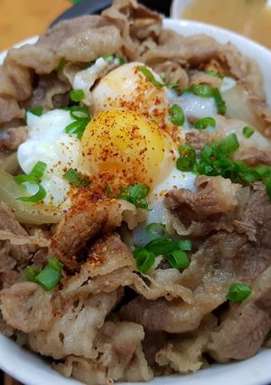 Cách Làm Món Cơm Bò Nhật Gyudon của Nhung Nguyễn - Cookpad