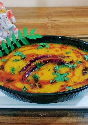 लौकी तुअर दाल (Lauki Tuvar Dal recipe in Hindi) रेसिपी मुख्य फोटो