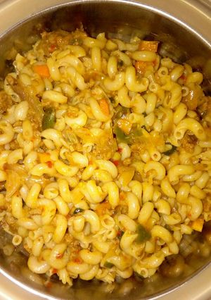 A picture of Minced meat Macrooni.