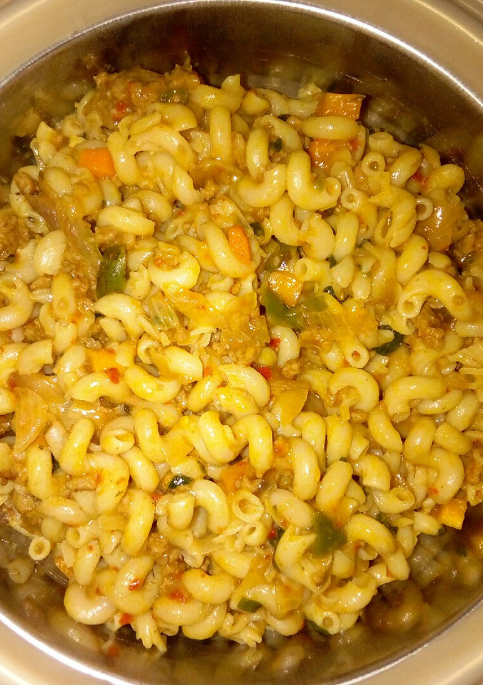 A picture of Minced meat Macrooni.