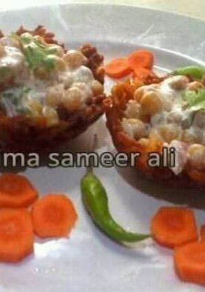 A picture of Aloo katoori chaat.