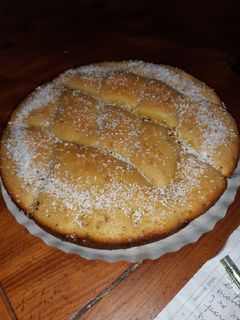 Una foto de Torta matera con dulce de leche o pastelera