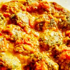 A picture of Palak kofta.
