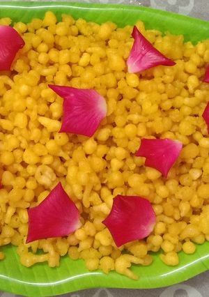 મીઠી બુંદી (Sweet Boondi Recipe In Gujarati) રેસીપી મુખ્ય ફોટો