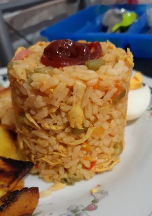 Una foto de Arroz con pollo