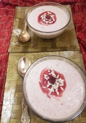 A picture of Strawberry rava kheer.