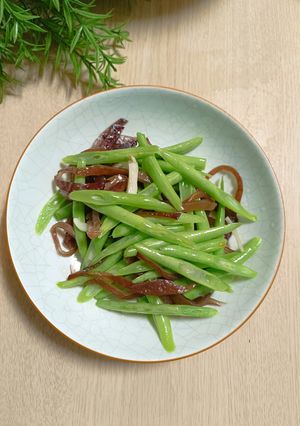 蒜味黑木耳四季豆 的食譜成品照片