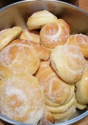 A picture of Ensaymada.