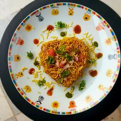 A picture of Bhel.