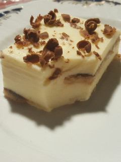 Una foto de Tarta fría de chocolate blanco
