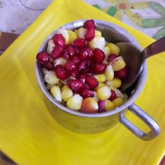 A picture of Sweetcorn chaat.