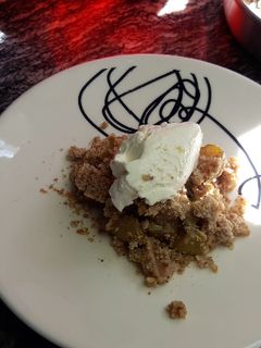 Una foto de Crumble de manzana
