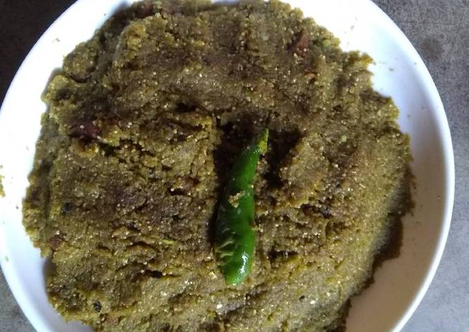 Lauer khosha bata(bottle gourd peel paste)