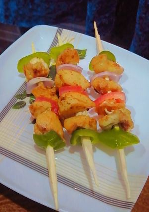 A picture of Chicken shashlik stick.