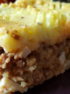 Una foto de Pastel de papa y carne de res