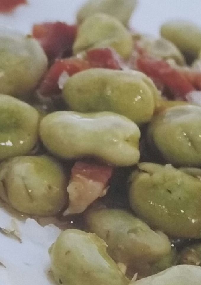 Una foto de Habitas con jamón