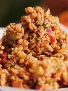 भेल पूरी (Bhel puri recipe in Hindi) रेसिपी मुख्य फोटो