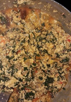 A picture of Egusi soup.