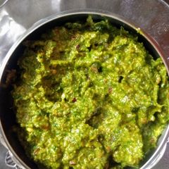 A picture of Methi chutney.