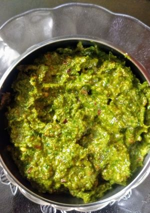 A picture of Methi chutney.