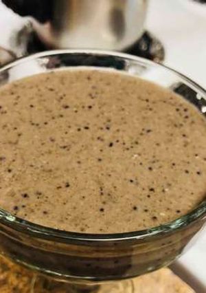 A picture of Triple Berry Chia Smoothie.