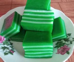 Siap Saji Kue lapis tepung beras Mantul Banget Siap Saji Kue lapis tepung beras Mantul Banget