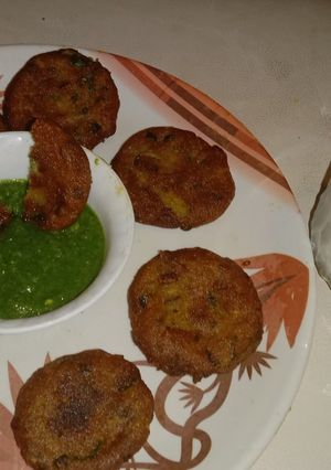 રાજગરા ના વડા રેસીપી મુખ્ય ફોટો