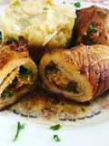 Rollitos de lomo rellenos de verdura y guarnición de ensalada campera