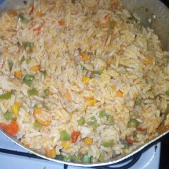 A picture of Jollof rice.