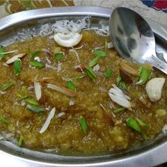 A picture of Moong Dal Halwa .