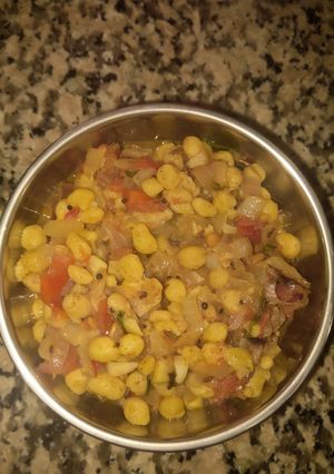 A picture of Boondi curry.