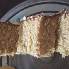 A picture of Vanilla cake.