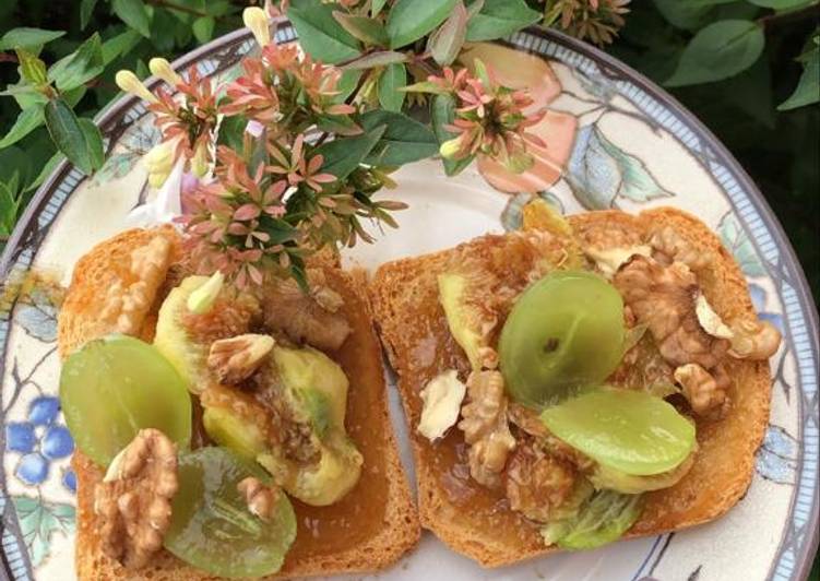 Merendina gustosa con marmellata di fichi fatta in casa