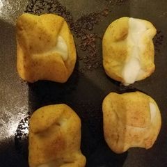 A picture of Taco cheese bites.