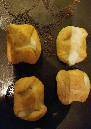 A picture of Taco cheese bites.
