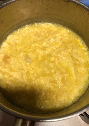 A picture of Chinese soup.