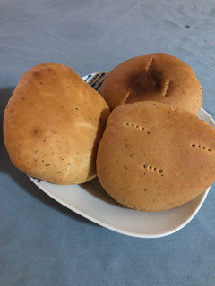Una foto de Pan con un toque de orégano